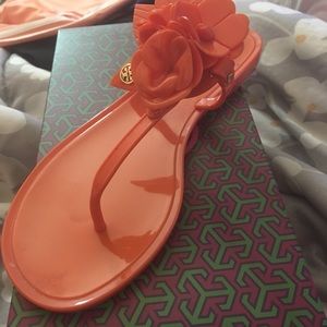 TORY BURCH FLOWER FLIP FLOPS